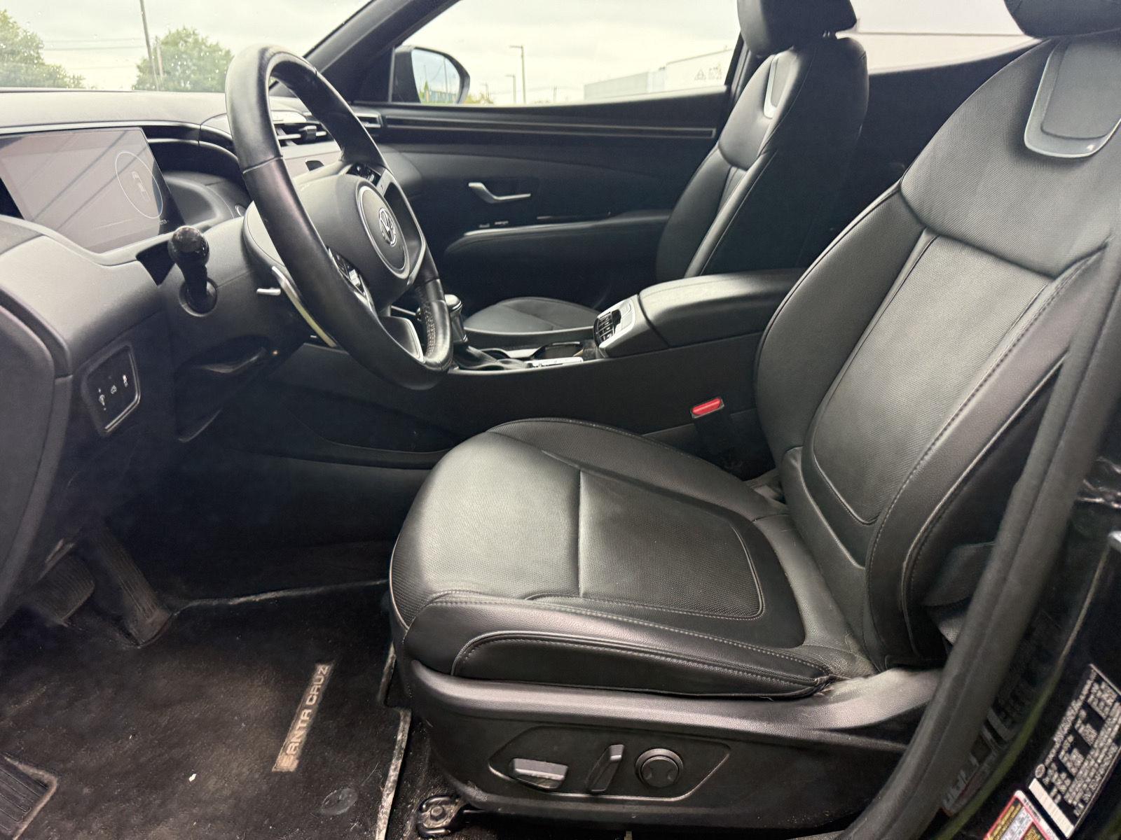 Used 2023 Phantom Black Hyundai Limited image 9