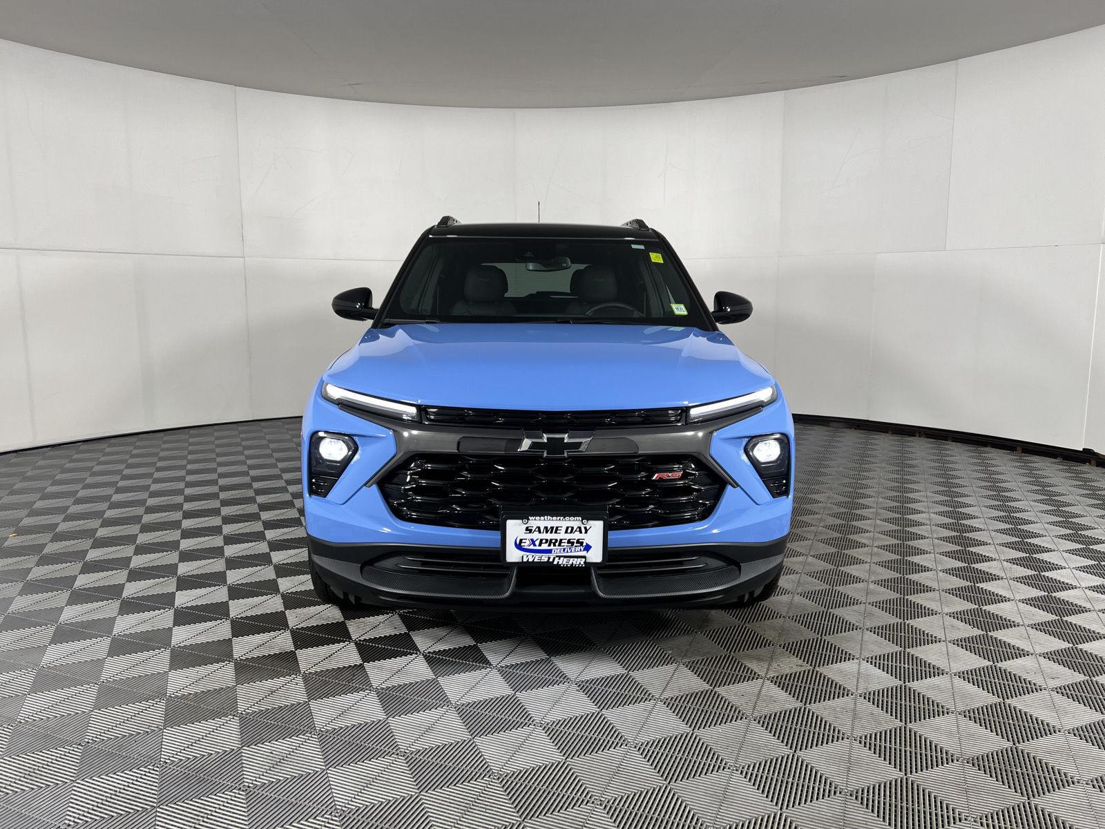 Used 2024 Fountain Blue Chevrolet RS image 22