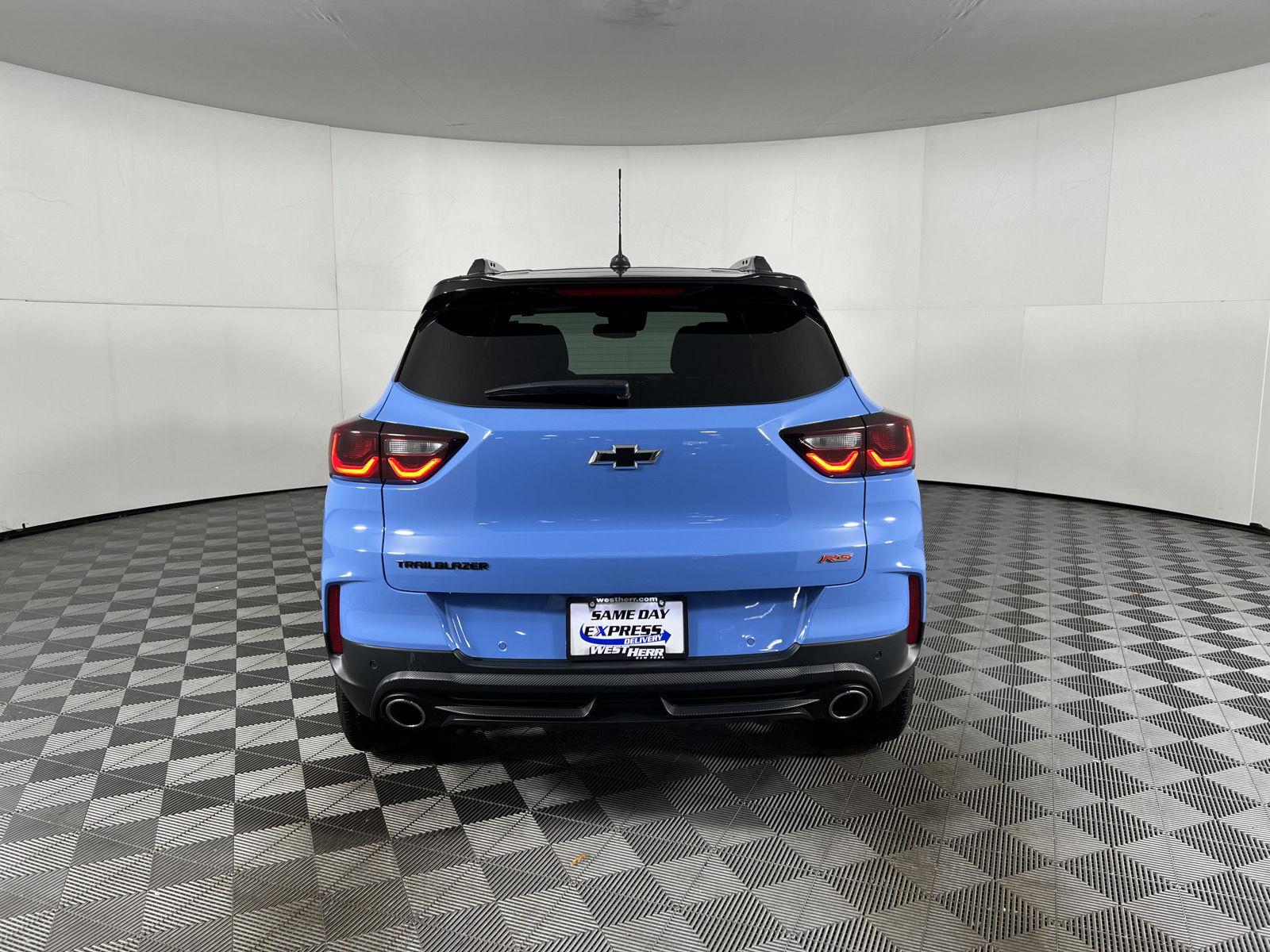 Used 2024 Fountain Blue Chevrolet RS image 25