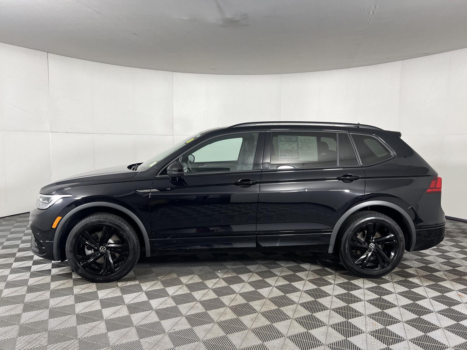 Used 2024 Deep Black Pearl Volkswagen SE R-Line Black image 14