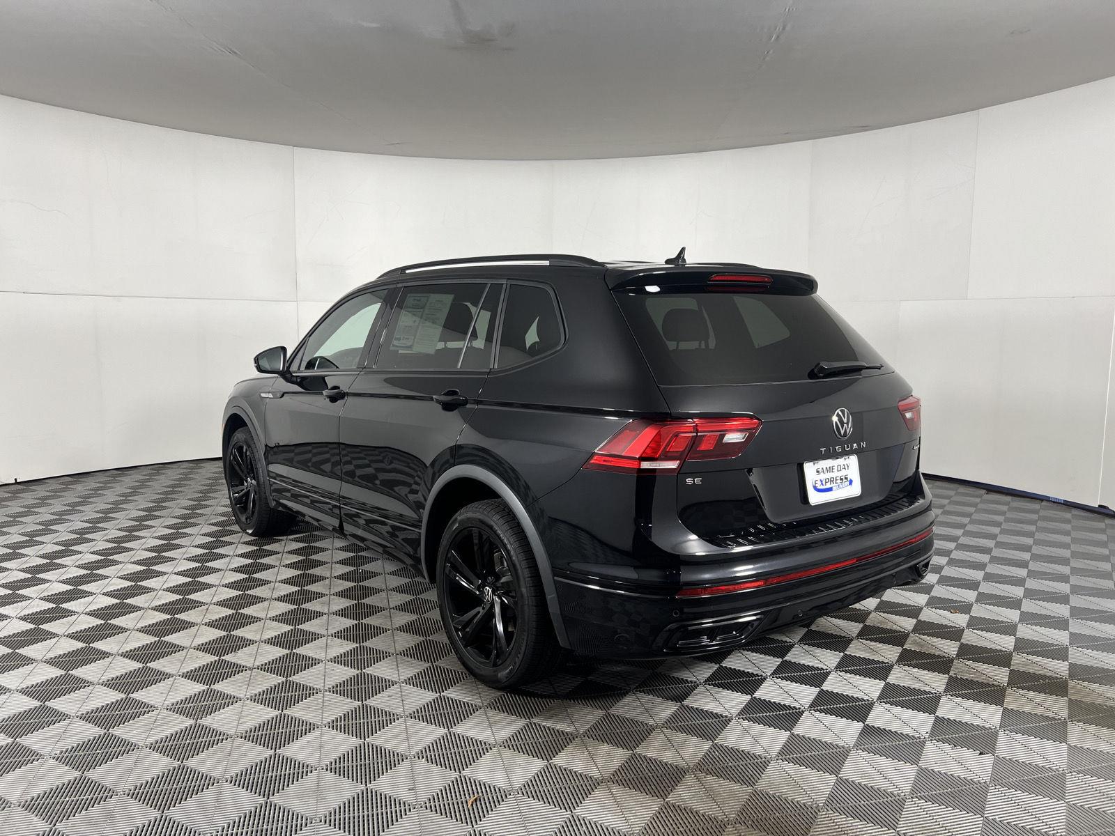 Used 2024 Deep Black Pearl Volkswagen SE R-Line Black image 3