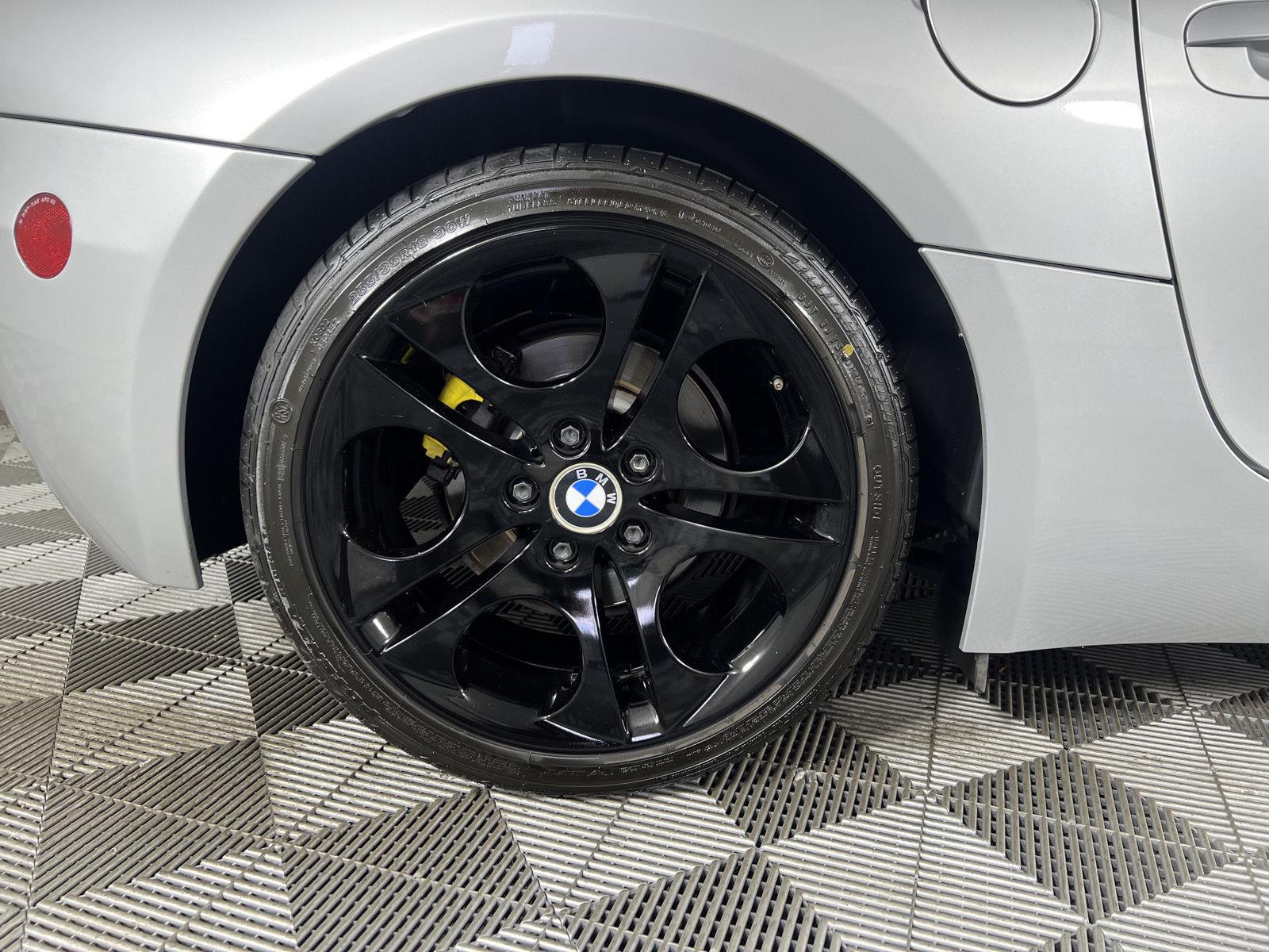 Used 2003  BMW 3.0i image 17
