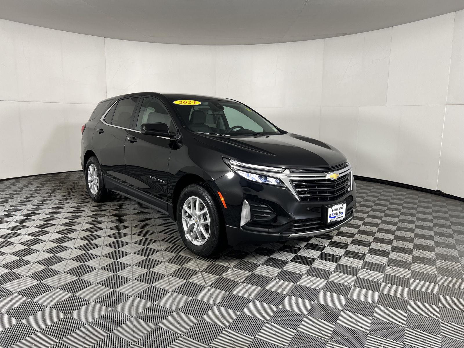 Used 2024 Mosaic Black Metallic Chevrolet LT image 43