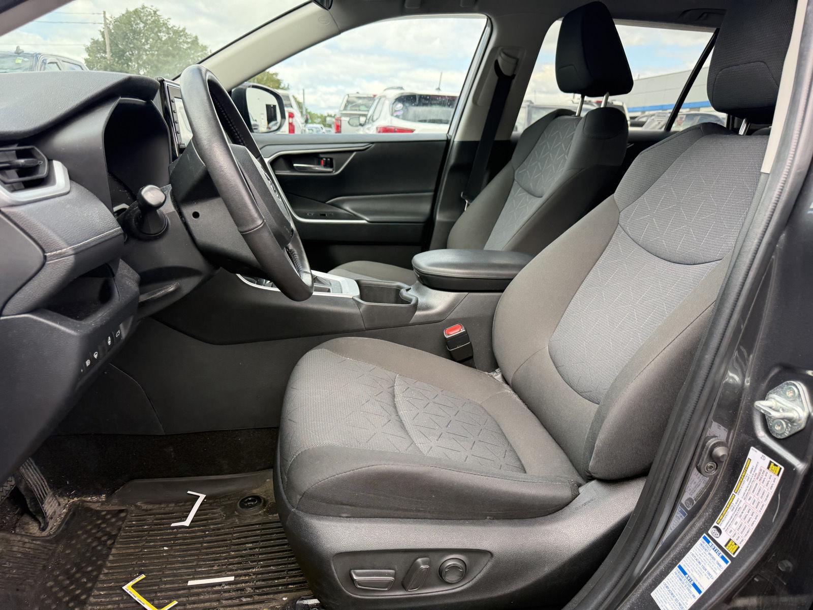 Used 2022 Magnetic Gray Metallic Toyota XLE image 9