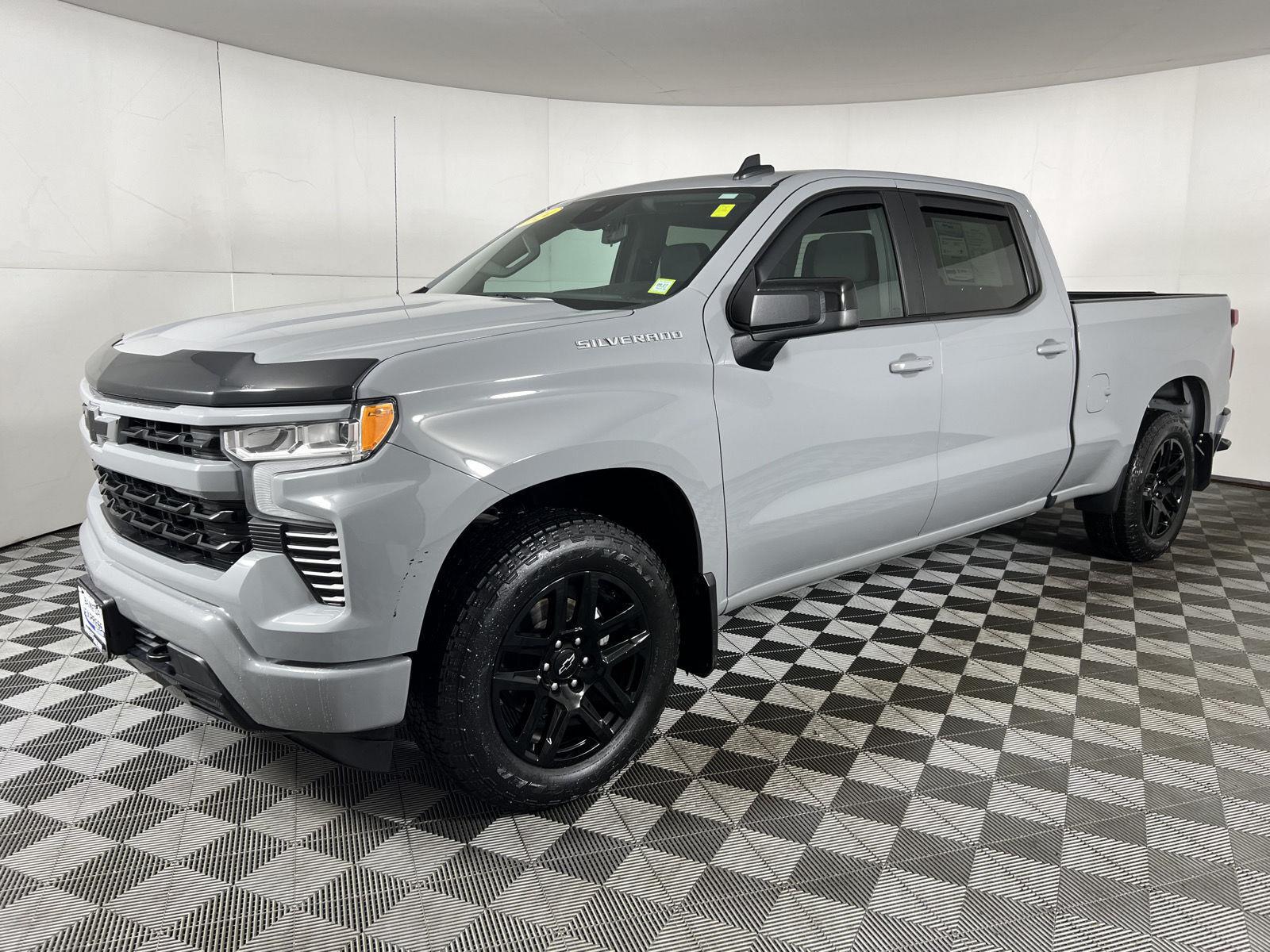 Used 2024 Slate Gray Metallic Chevrolet RST image 29