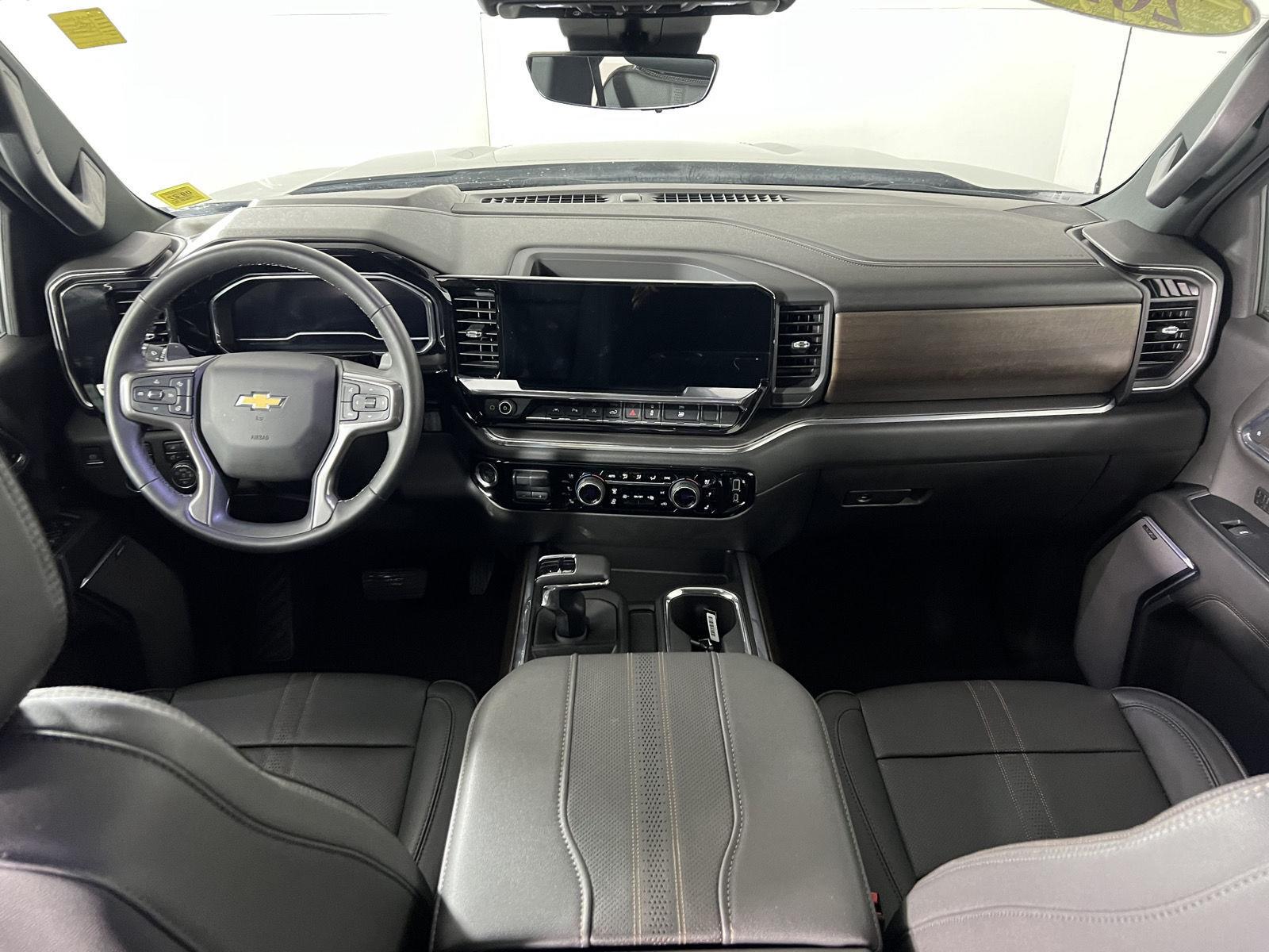 Used 2024 Black Chevrolet High Country image 48