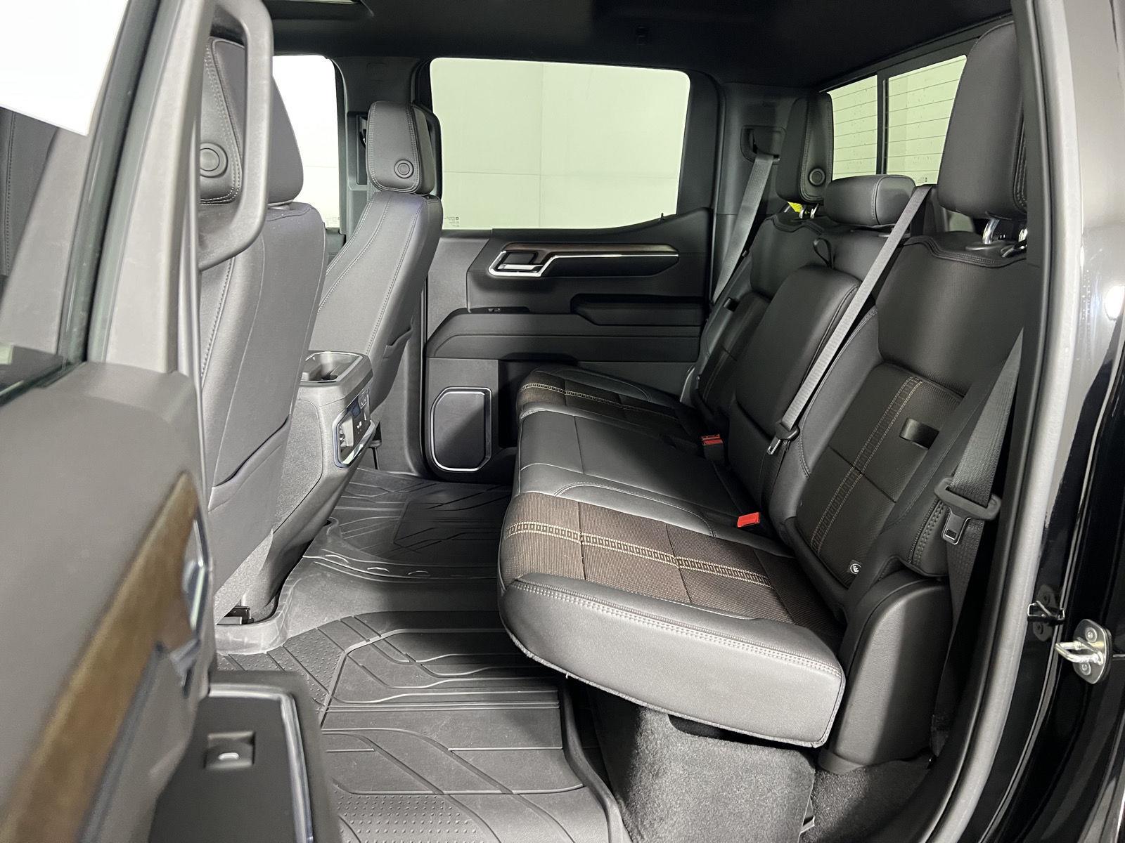 Used 2024 Black Chevrolet High Country image 49