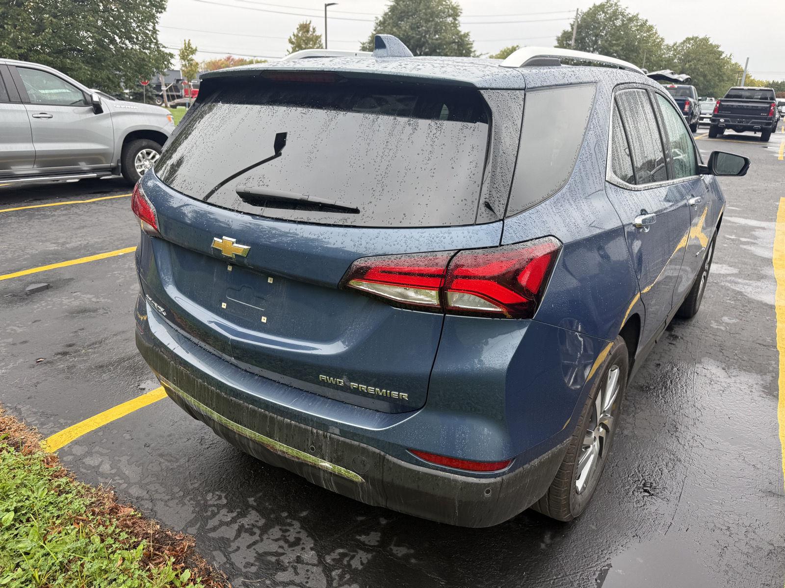 Used 2024 Lakeshore Blue Metallic Chevrolet Premier image 4