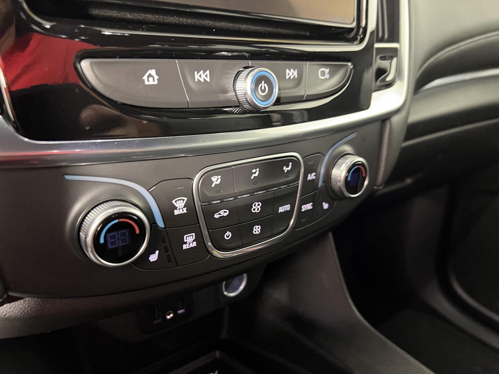 Used 2023 Mosaic Black Metallic Chevrolet LT Cloth image 11