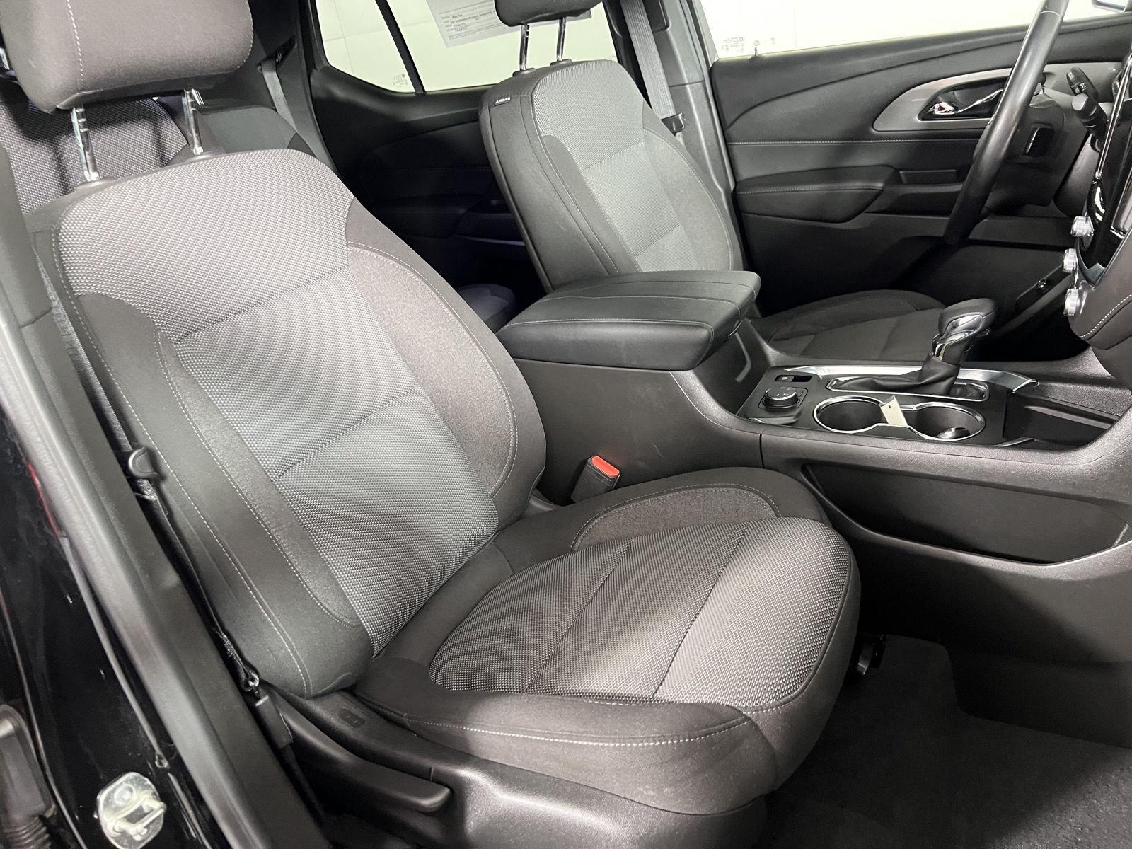Used 2023 Mosaic Black Metallic Chevrolet LT Cloth image 24