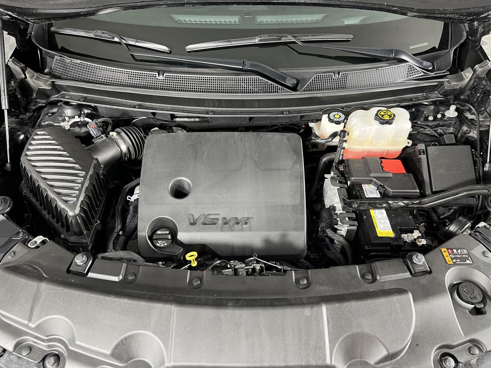 Used 2023 Mosaic Black Metallic Chevrolet Premier image 24