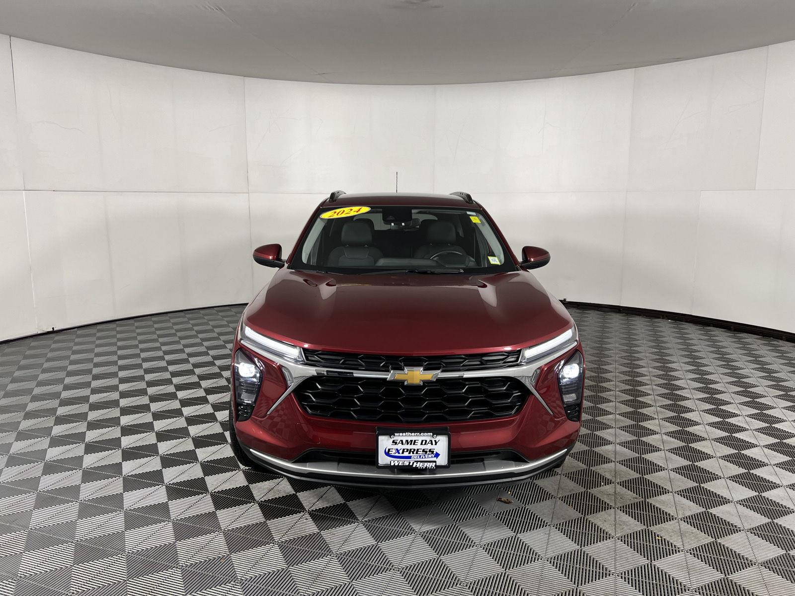 Used 2024 Crimson Metallic Chevrolet LT image 12