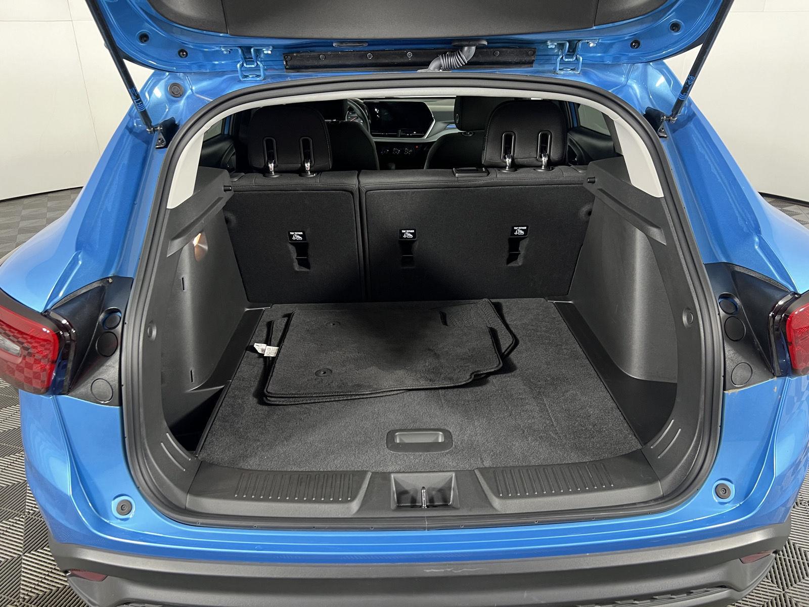 Used 2025 Marina Blue Metallic Chevrolet LS image 5
