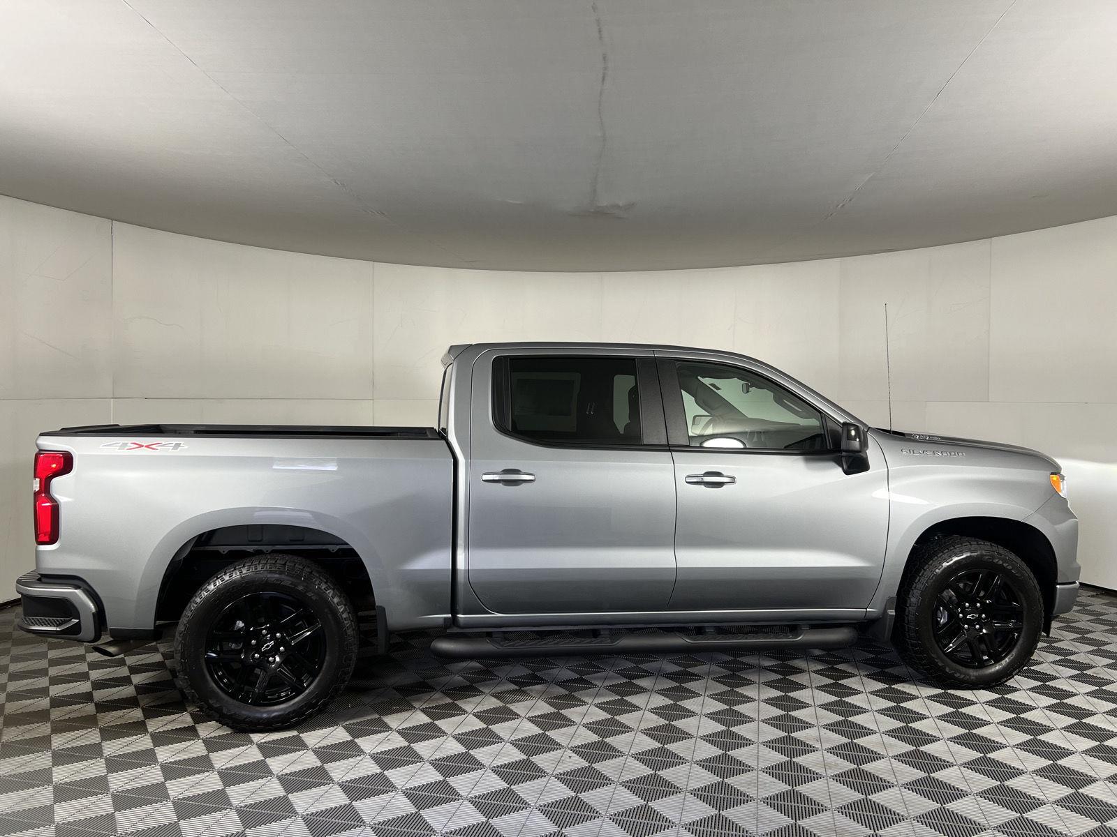 Used 2026 Sterling Gray Metallic Chevrolet RST image 5