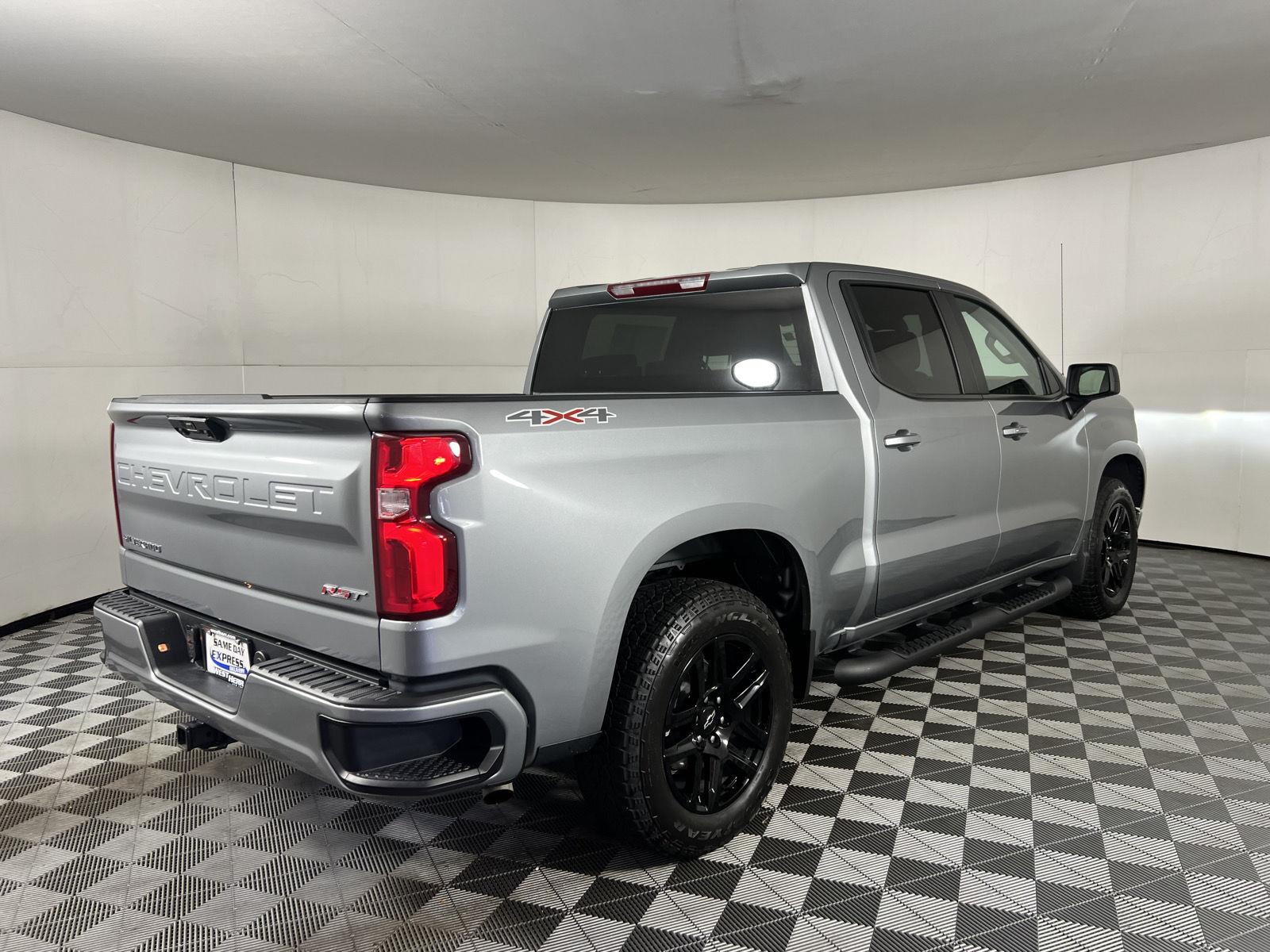 Used 2026 Sterling Gray Metallic Chevrolet RST image 6