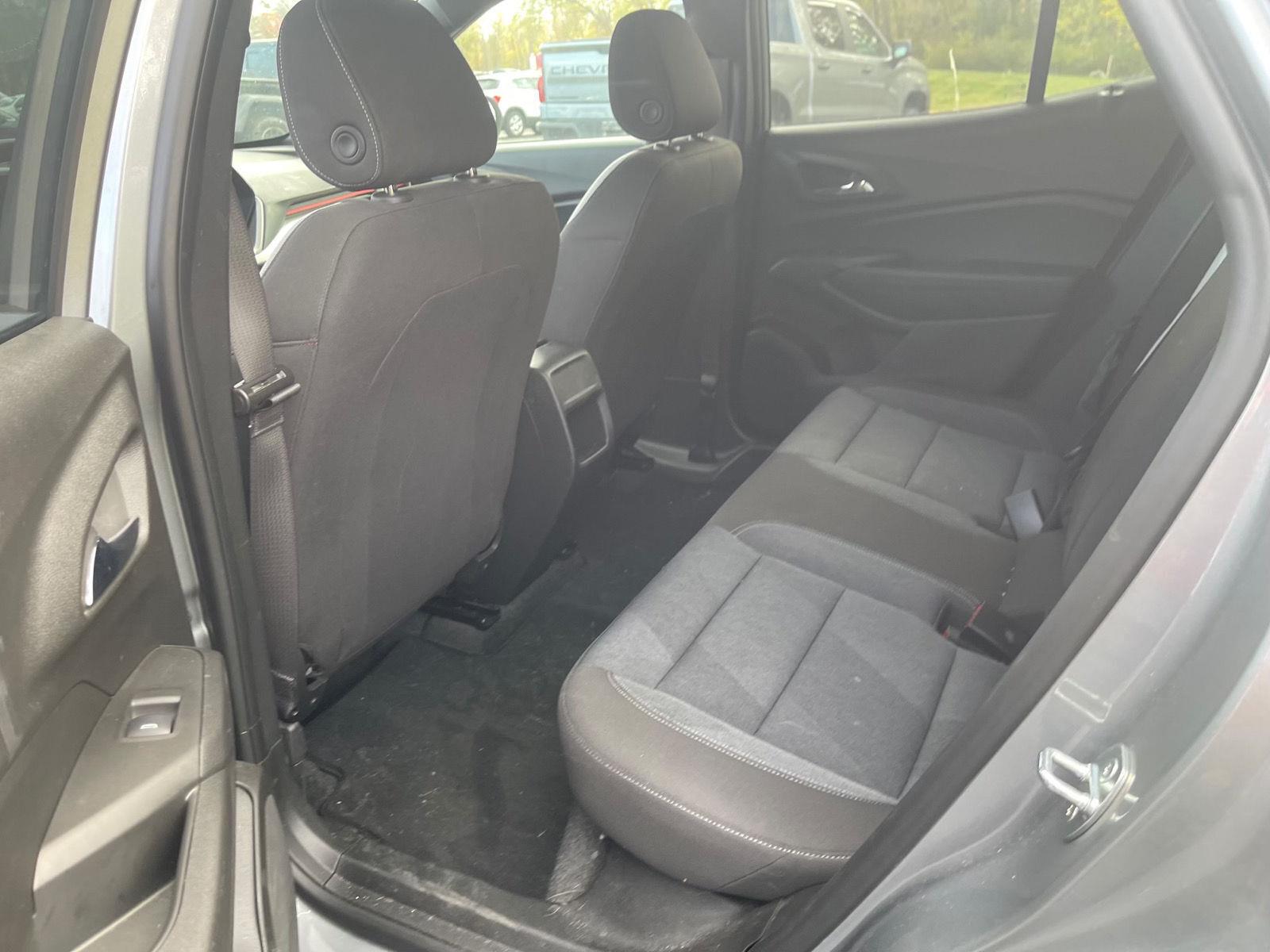 Used 2024 Gy Chevrolet  image 14