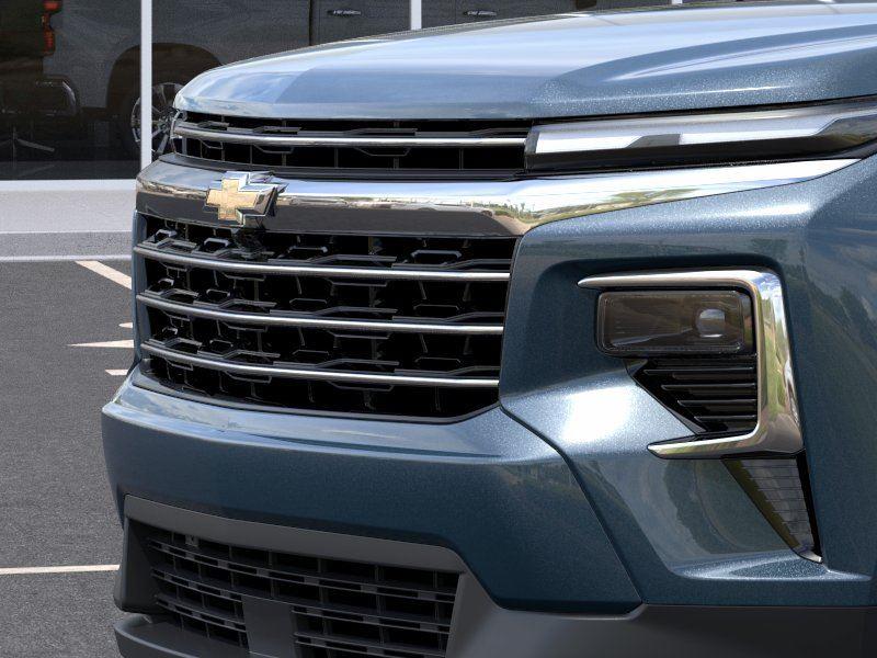 Used 2026 Lakeshore Blue Metallic Chevrolet AWD LT image 13