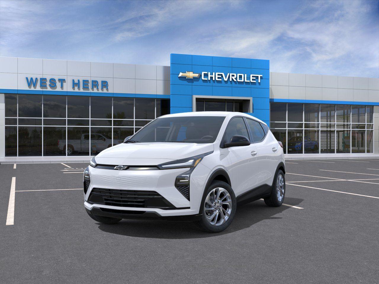 New 2027 Summit White Chevrolet LT image 8