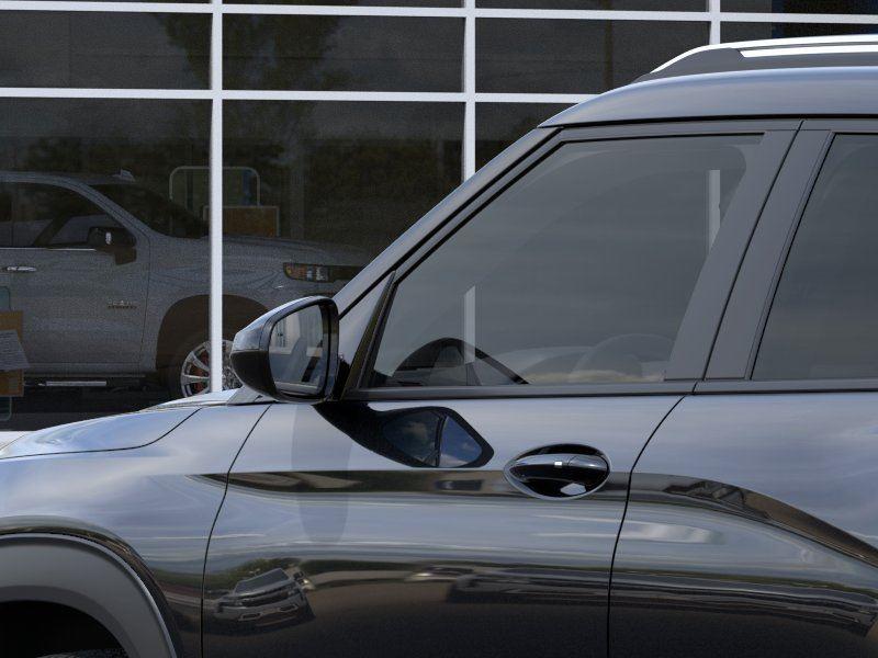 New 2026 Mosaic Black Metallic Chevrolet LT image 12