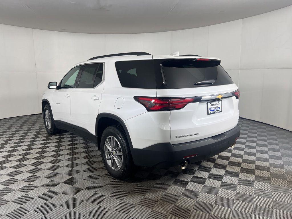 Used 2023 Pearl Chevrolet LT image 25