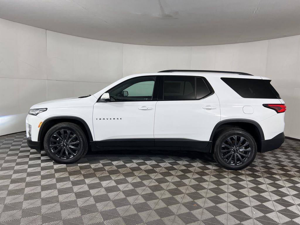 Used 2023 Summit White Chevrolet RS image 24