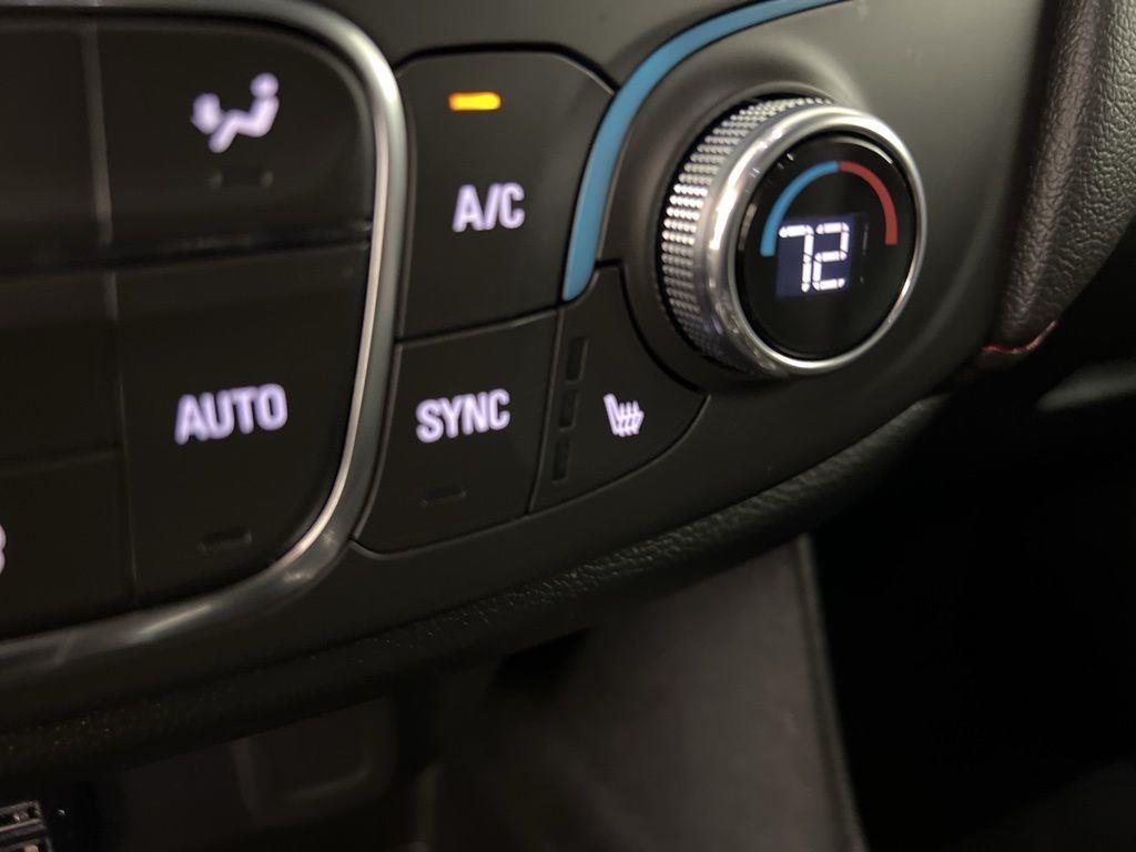 Used 2023 Summit White Chevrolet RS image 32
