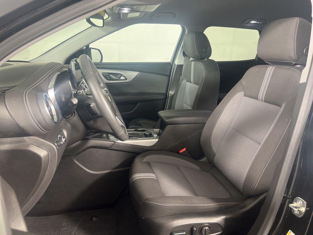 Used 2023 Black Chevrolet LT image 6