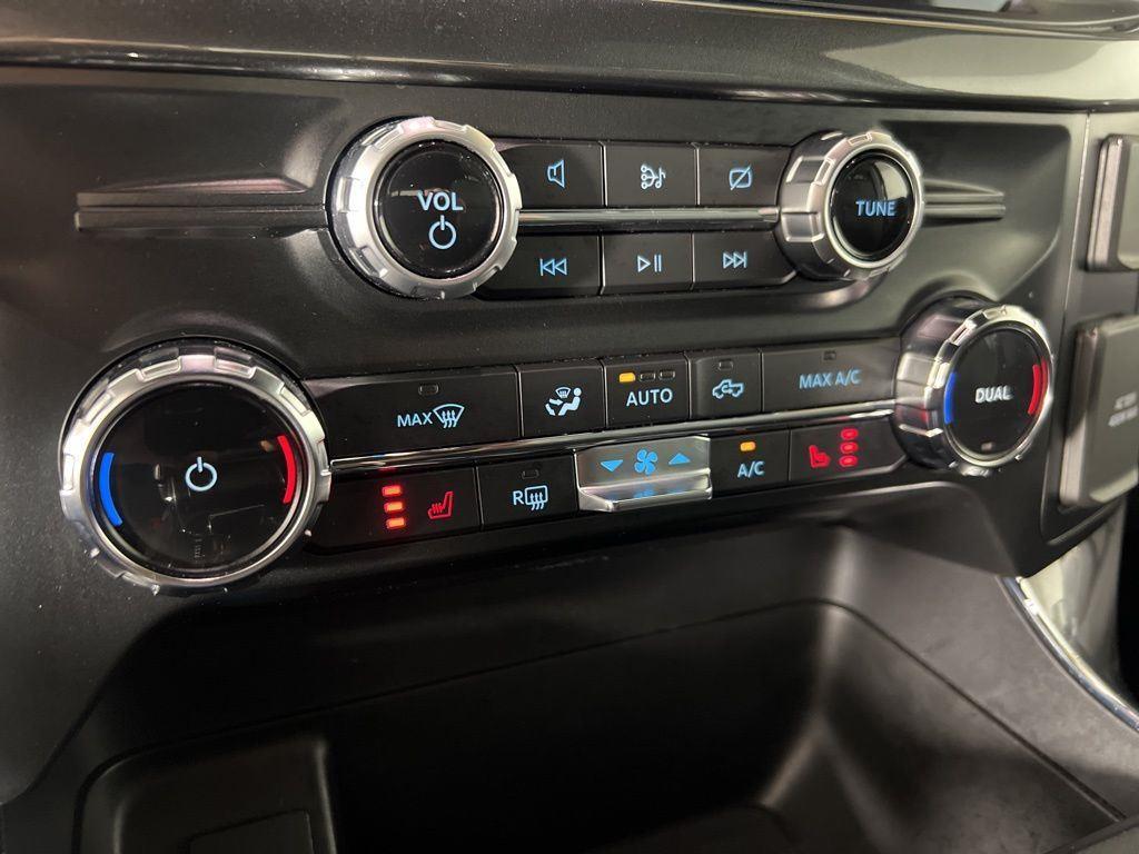 Used 2022 Black Metallic Ford XLT image 34