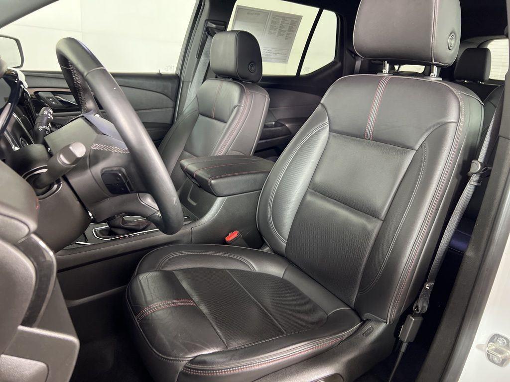 Used 2023 Summit White Chevrolet RS image 5