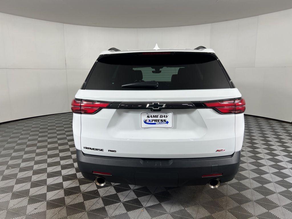 Used 2023 Summit White Chevrolet RS image 8