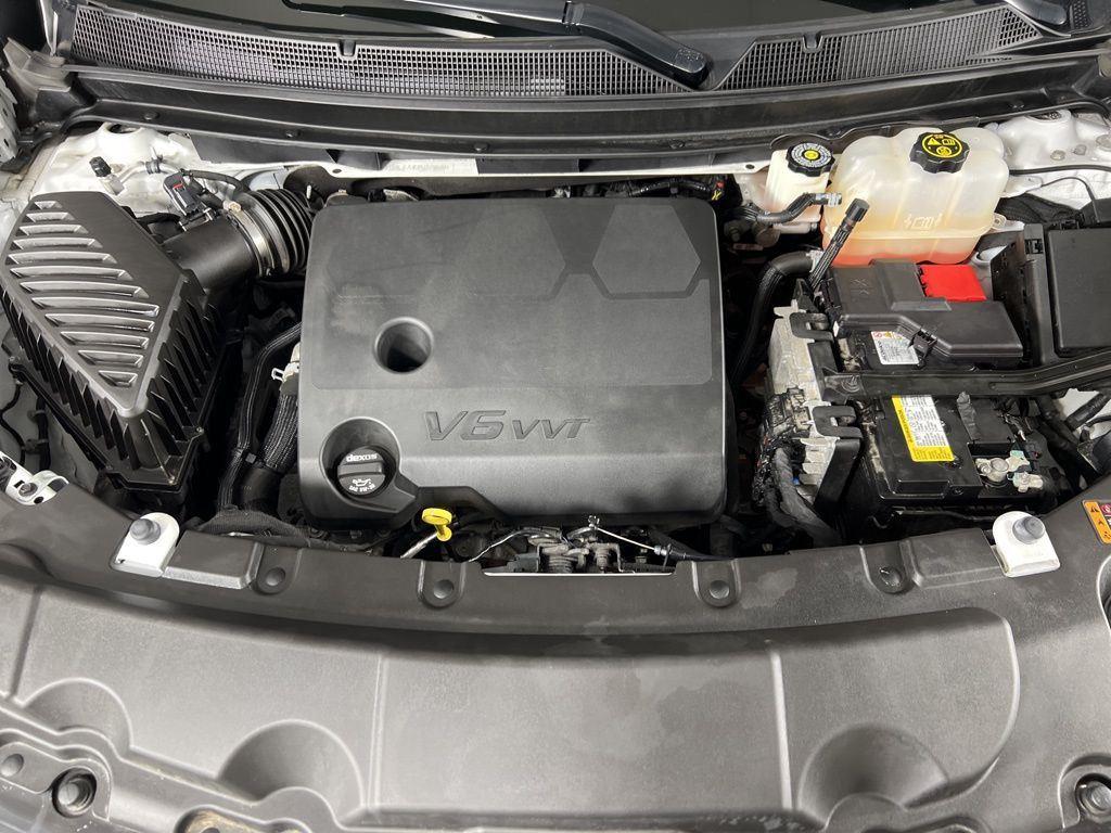 Used 2023 Summit White Chevrolet RS image 11