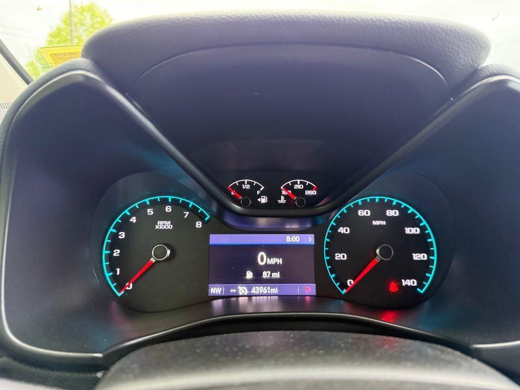 Used 2021 Cherry Red Chevrolet Z71 image 5