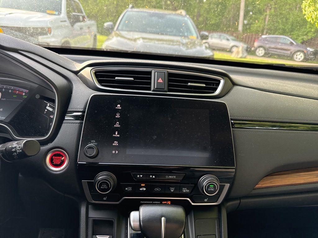 Used 2019 Crystal Black Pearl Honda Touring image 7