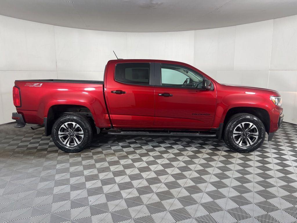Used 2021 Cherry Red Chevrolet Z71 image 17