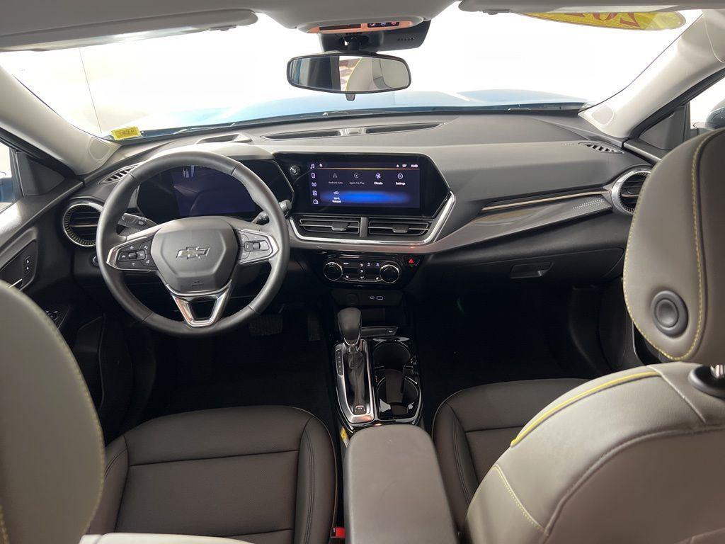 Used 2025 Marina Blue Chevrolet ACTIV image 2