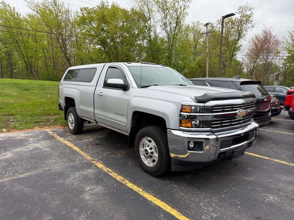 Used 2016 Silver Ice Metallic Chevrolet LT image 2
