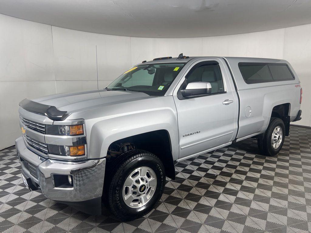 Used 2016 Silver Ice Metallic Chevrolet LT image 20