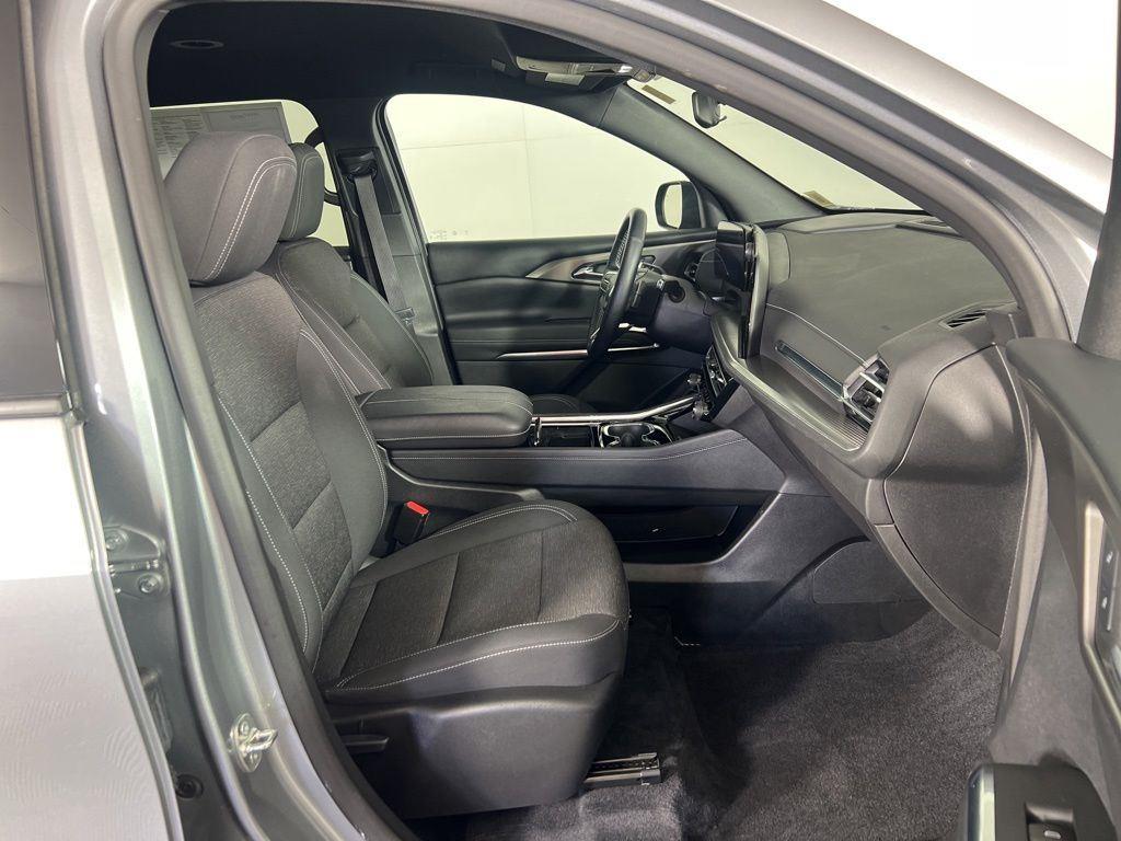 Used 2024 Sterling Gray Metallic Chevrolet LT image 9