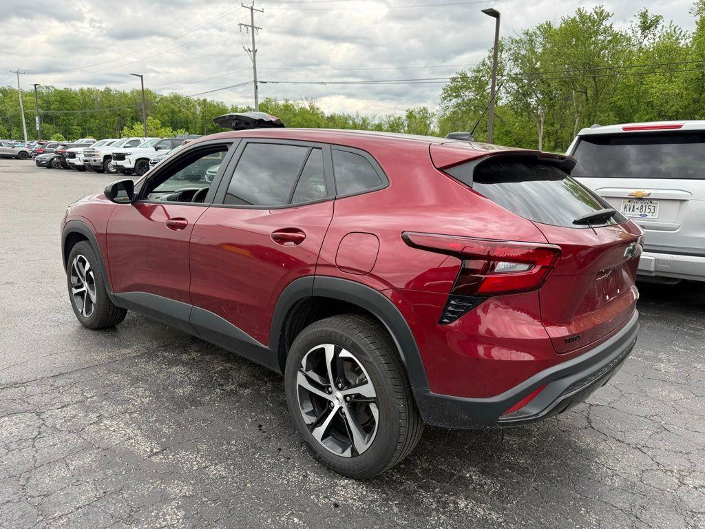 Used 2024 Crimson Chevrolet 1RS image 3