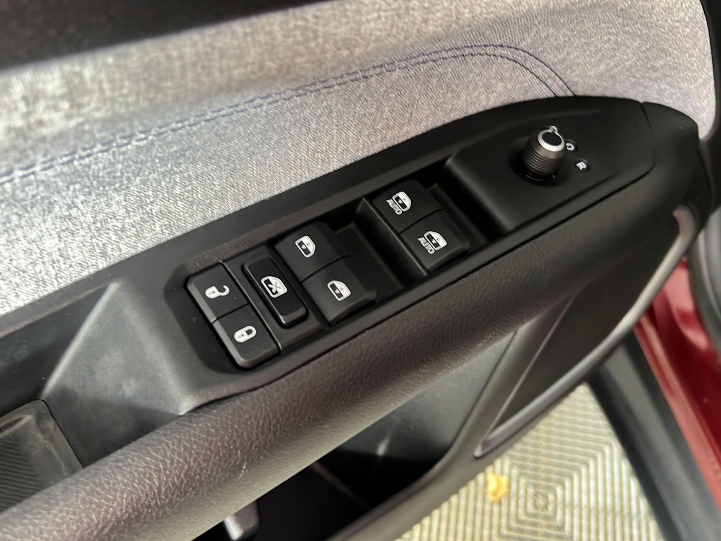 Certified Used 2022 Velvet Red Pearlcoat Jeep Latitude image 24