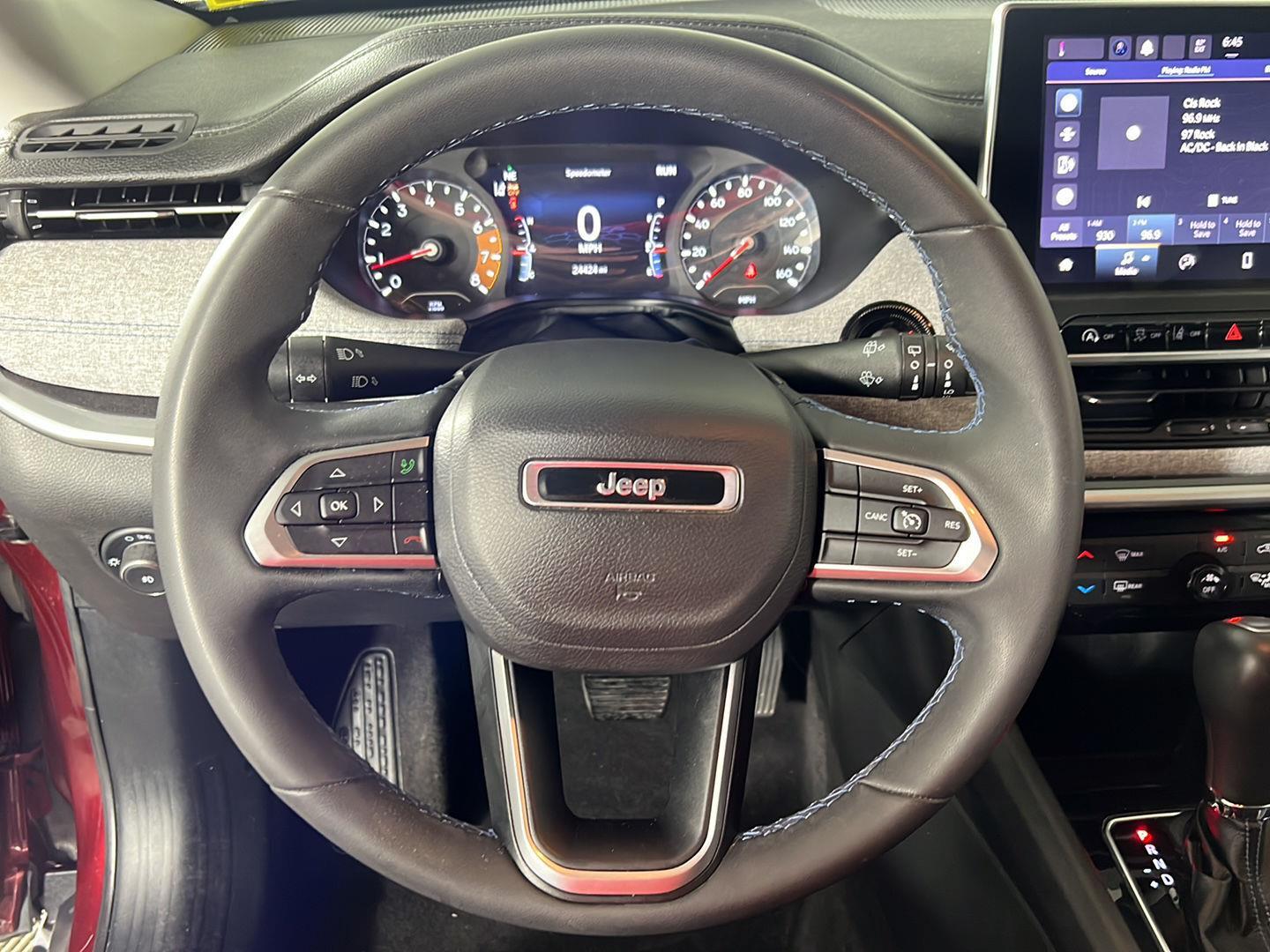 Certified Used 2022 Velvet Red Pearlcoat Jeep Latitude image 26