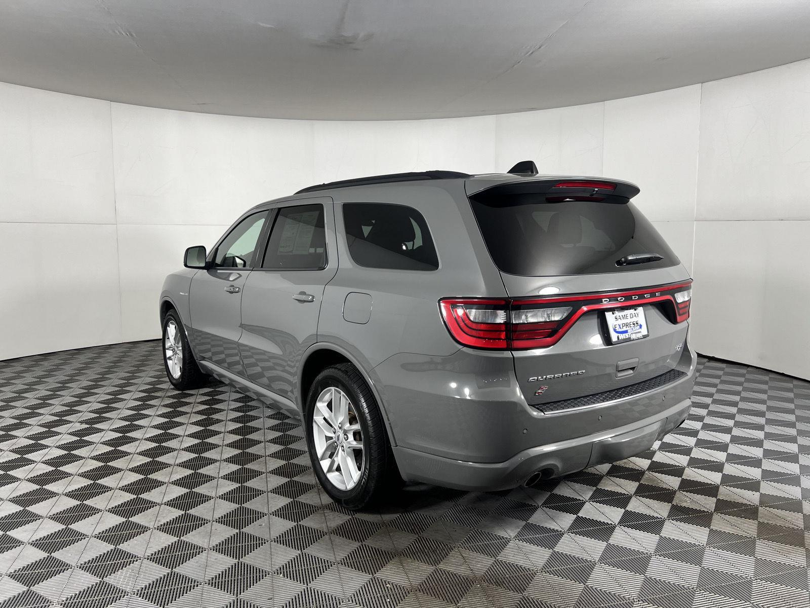 Certified Used 2025 Destroyer Gray Clearcoat Dodge R/T image 7