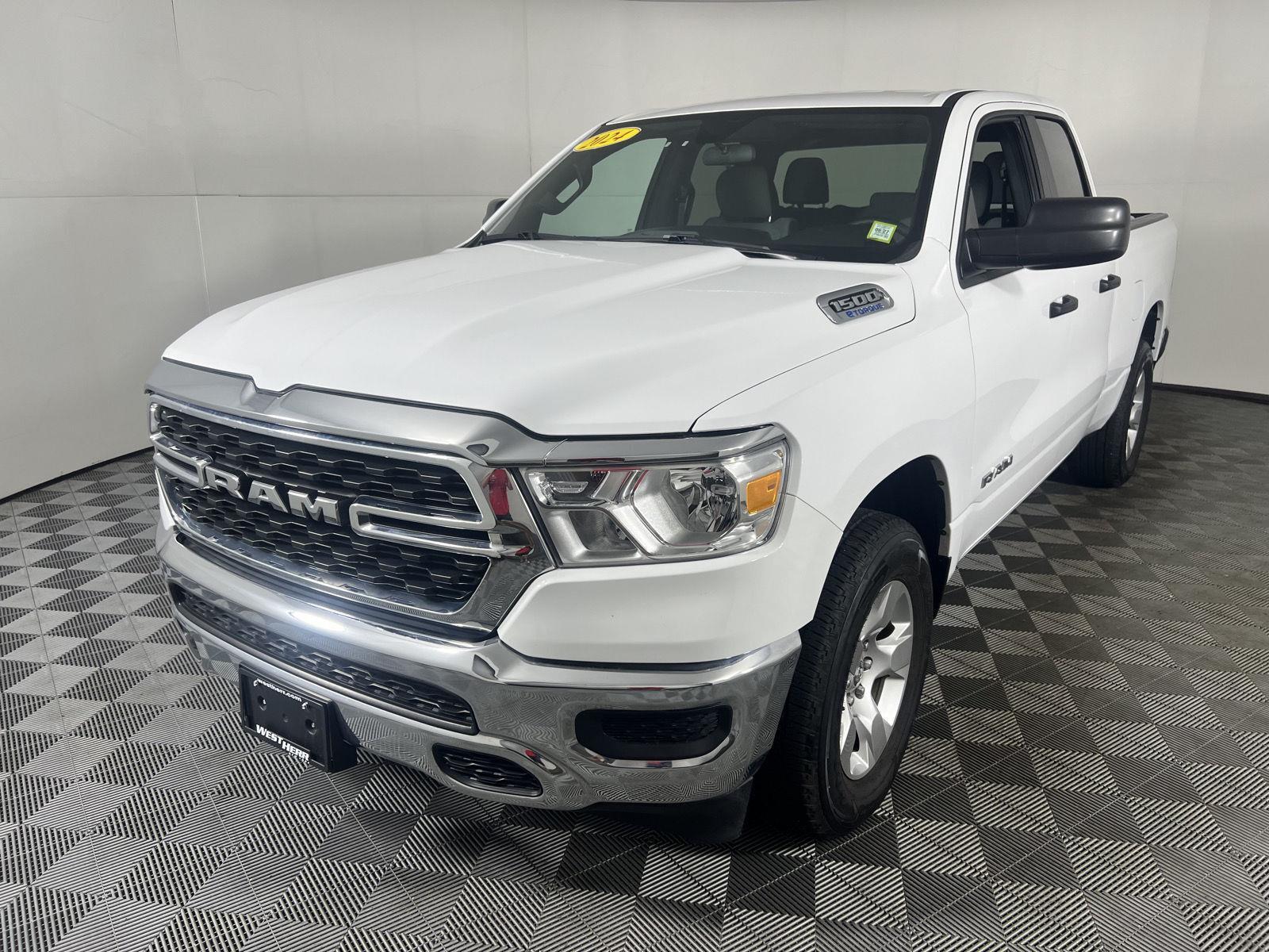 Certified Used 2024 Bright White Clearcoat Ram Big Horn/Lone Star image 5