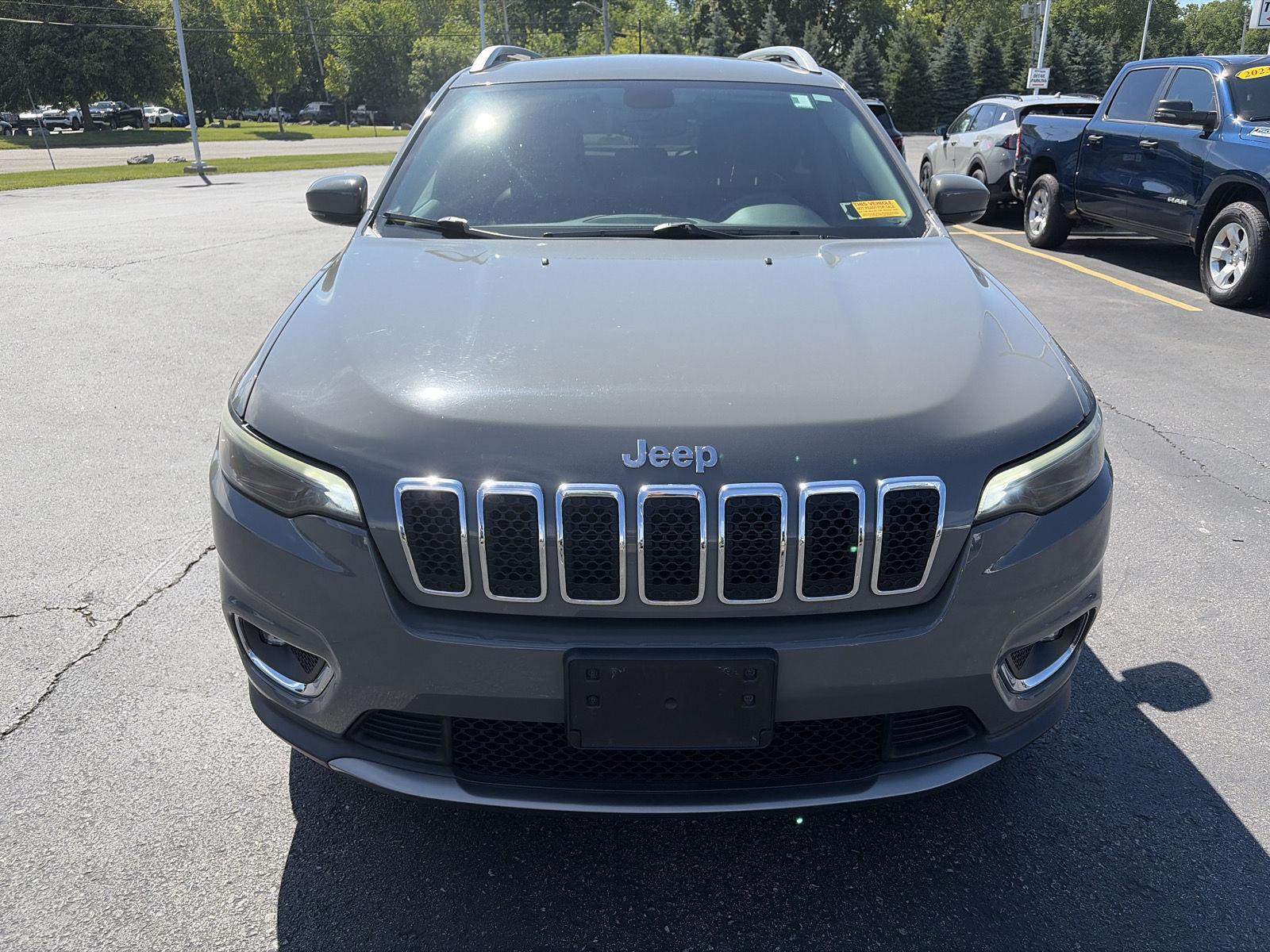 Used 2019 Sting-Gray Clearcoat Jeep Limited image 2