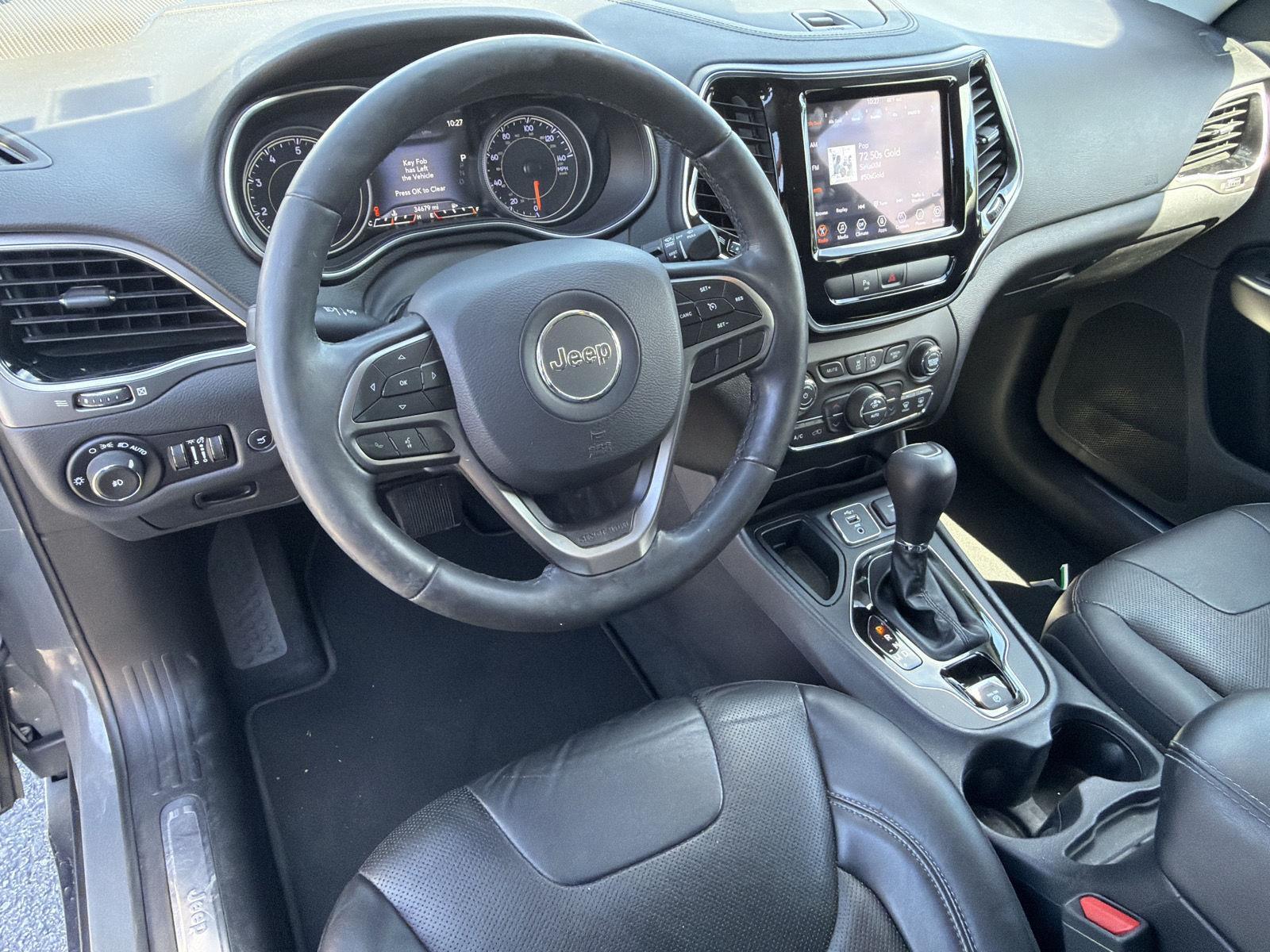 Used 2019 Sting-Gray Clearcoat Jeep Limited image 7