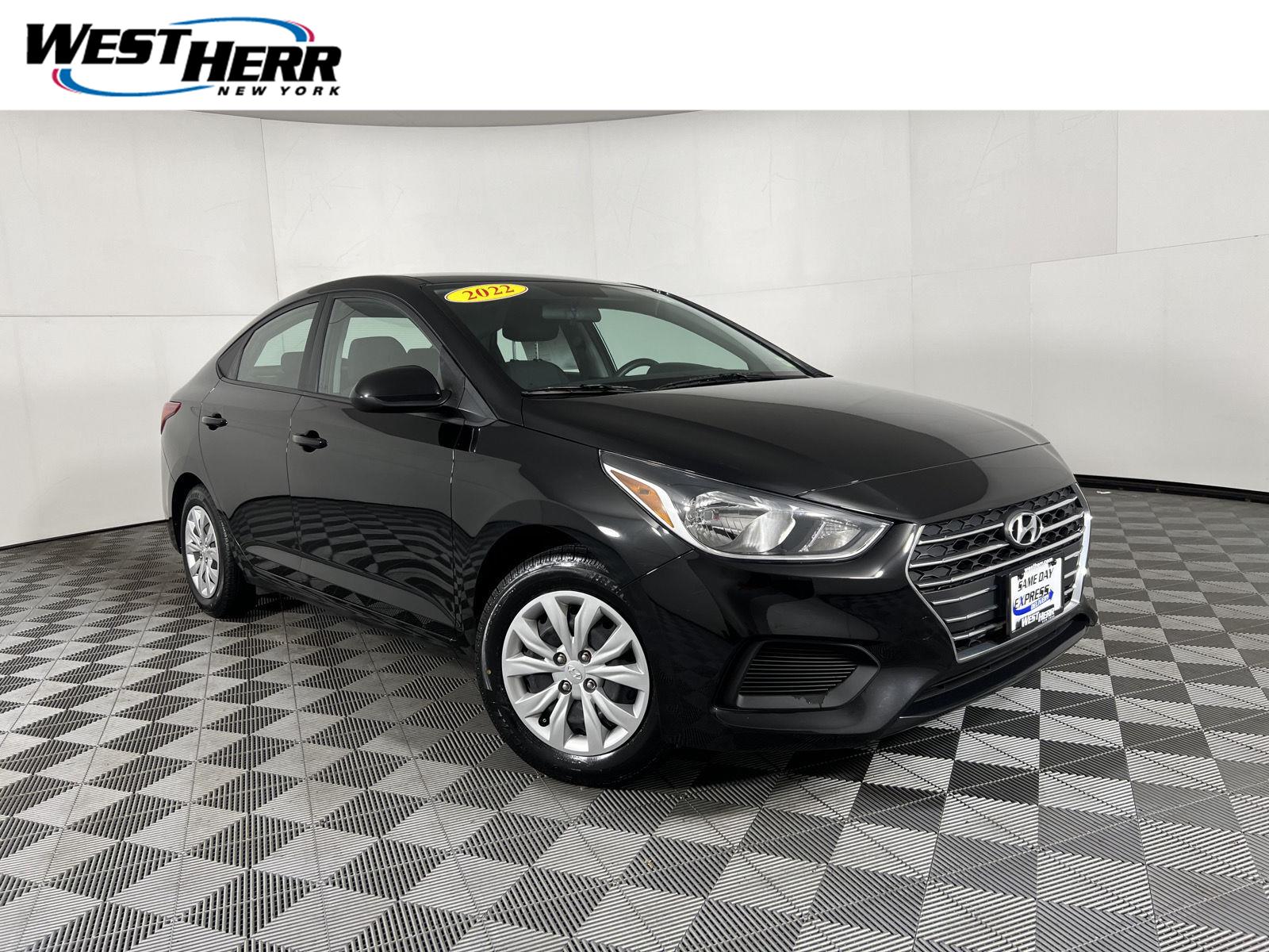 2022 Hyundai Accent SE FWD