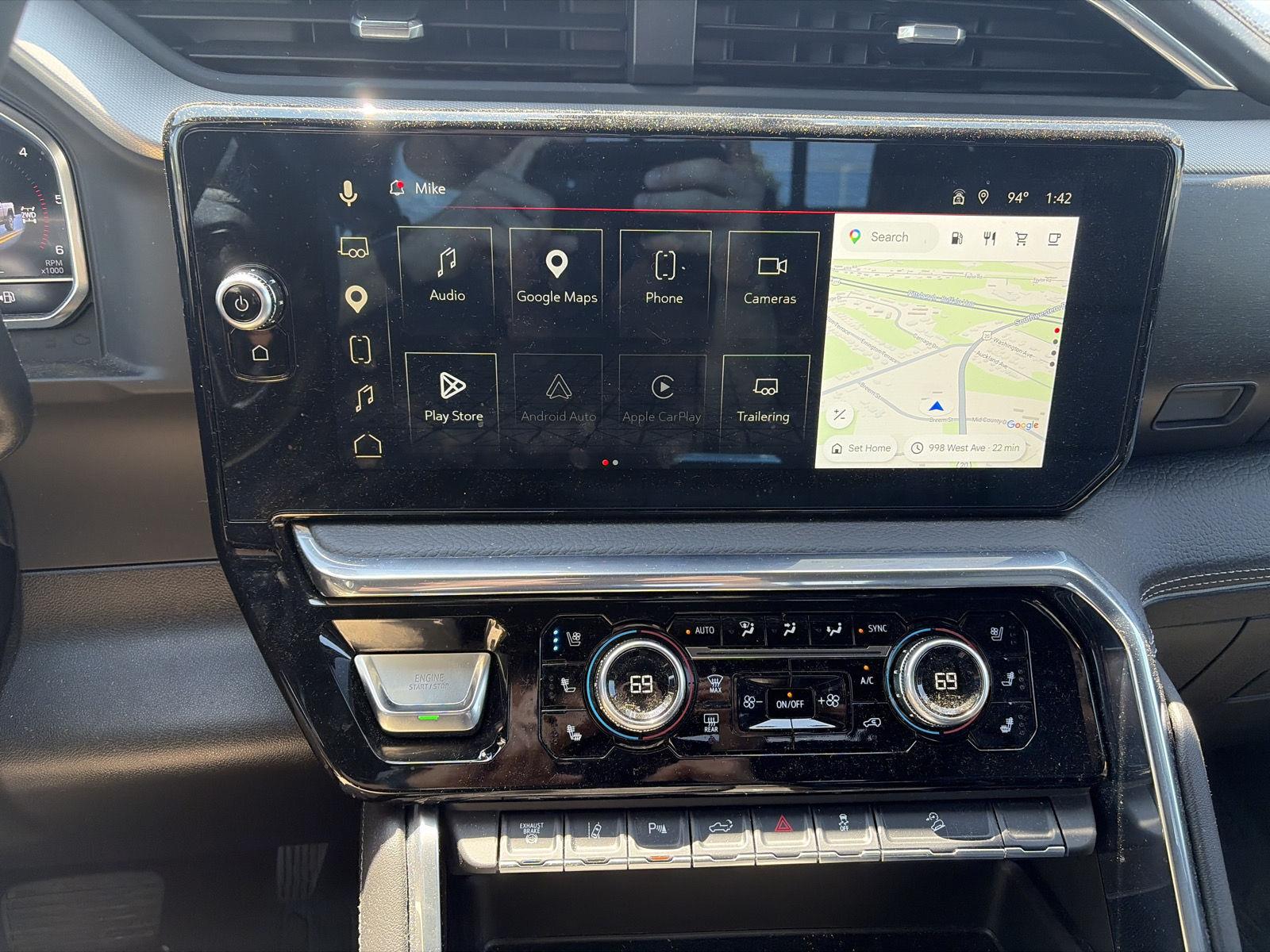 Used 2025 Onyx Black GMC Denali image 18