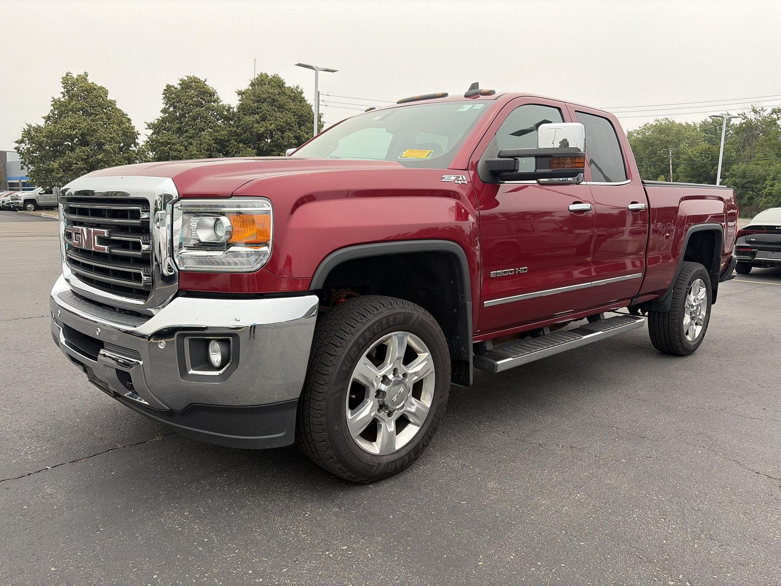 Used 2018 Red Quartz Tintcoat GMC SLT image 3
