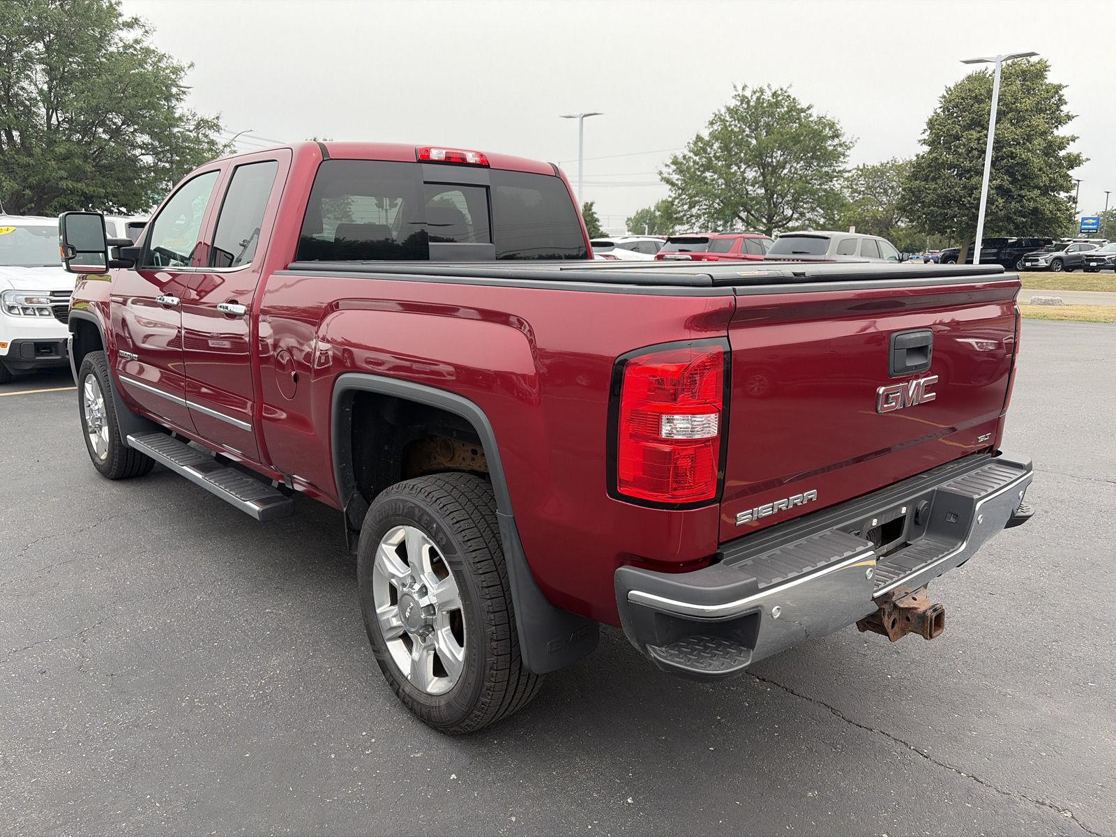 Used 2018 Red Quartz Tintcoat GMC SLT image 5