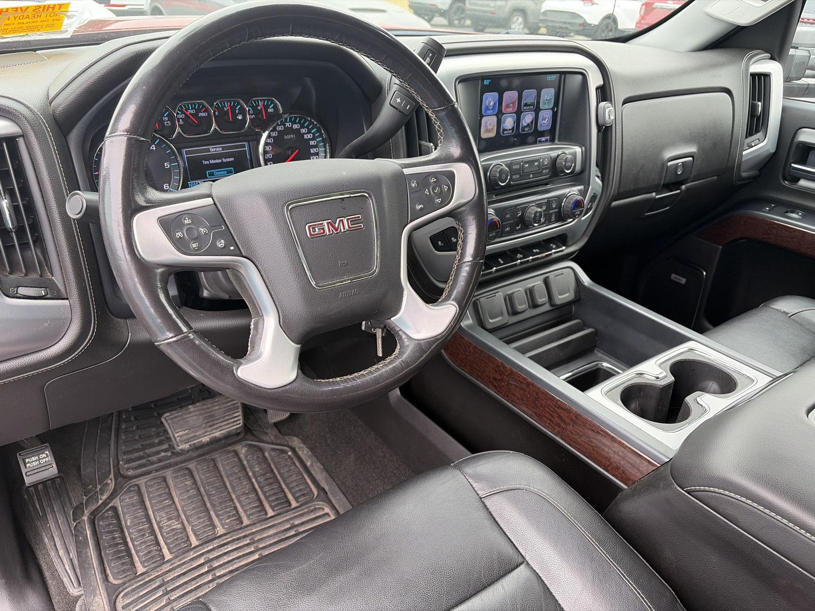 Used 2018 Red Quartz Tintcoat GMC SLT image 8